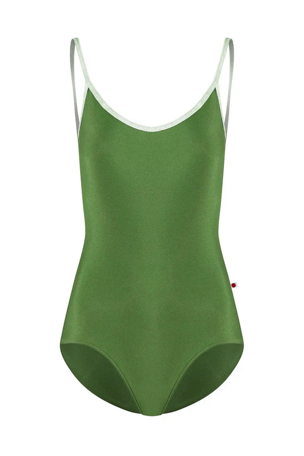 Yumiko Fiona Leotard in Lucky